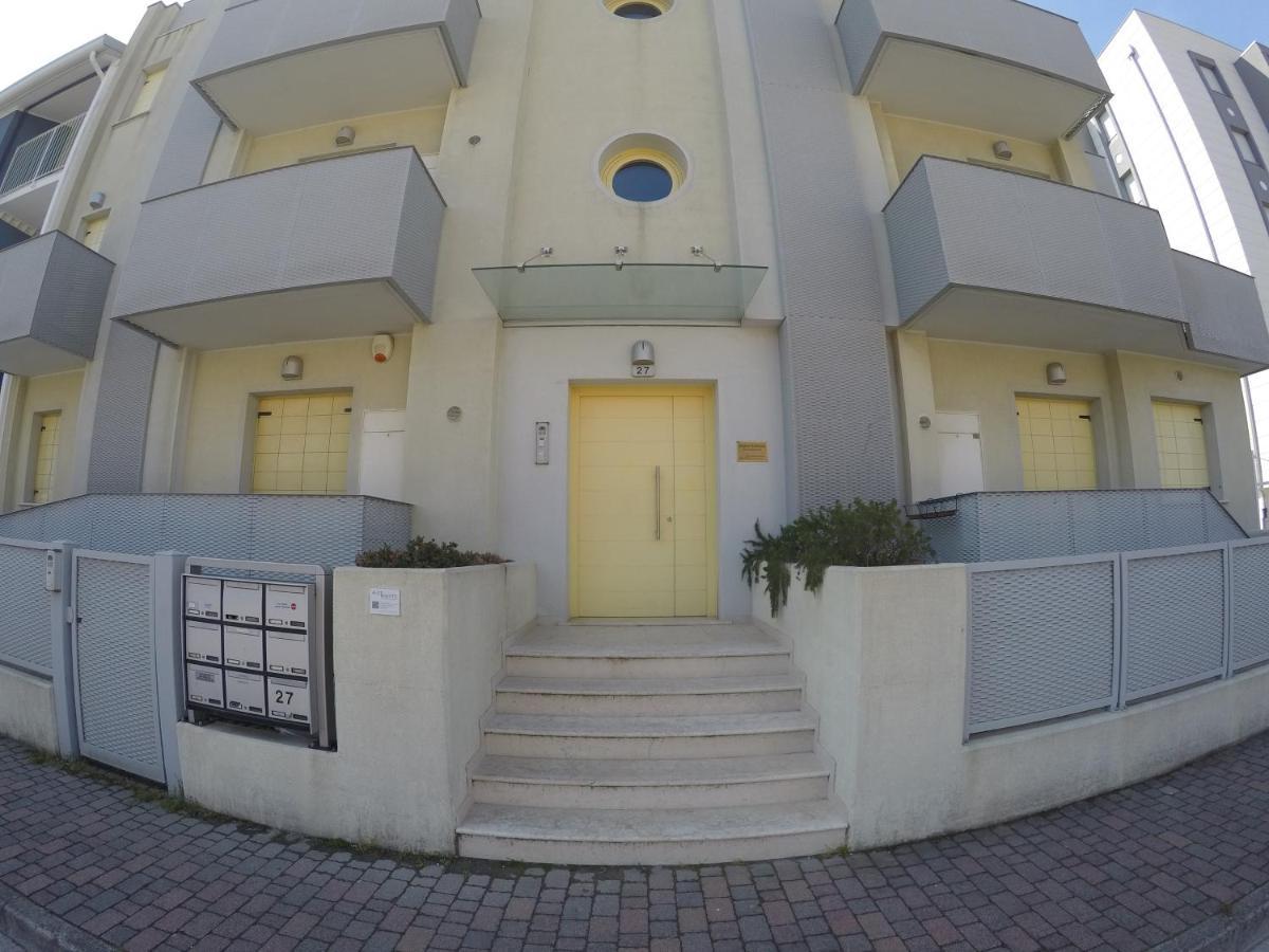 Attico Margherita - Agenzia Cocal Caorle Exterior foto
